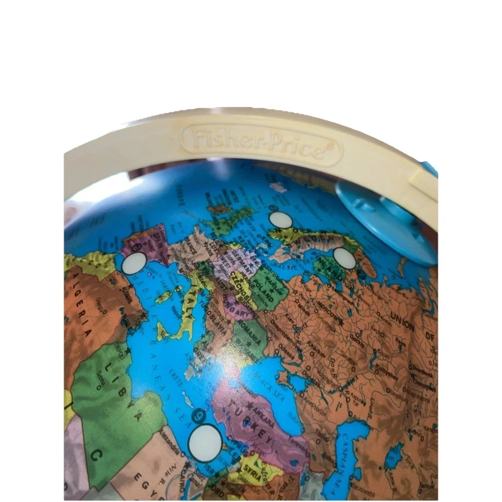 Vintage 1988 Fisher Price World Globe Illuminated Educational Viewfinder Works